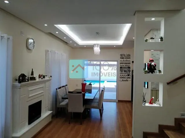 Sobrado com 350m² 3 quartos e 5 banheiros, à venda, no bairro Condomínio Residencial Mantiqueira em São José dos Campos