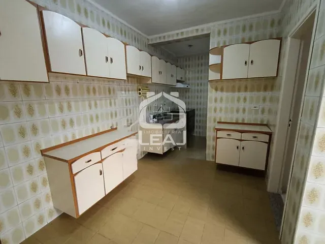 Sobrado com 250m² 3 quartos e 3 banheiros, à venda, no bairro Jardim Tupã em São Paulo