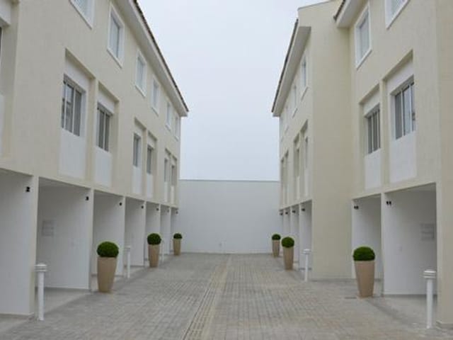 Sobrado com 112m² 3 quartos e 2 banheiros, à venda, no bairro Jardim Silveira em São Paulo