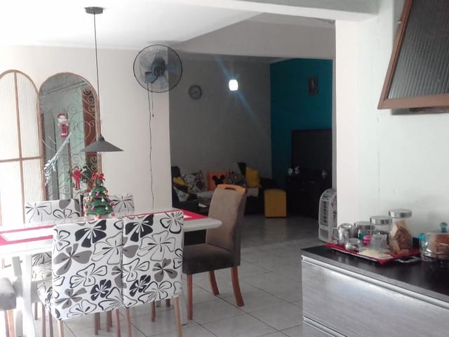 Foto do Sobrado - Sobrado com 5 dormitórios à venda, 300 m² por R$ 680.000,00 - Residencial Tatetuba - São José dos Campos/SP | INDEPENDENCE NEGOCIOS IMOBILIARIOS LTDA