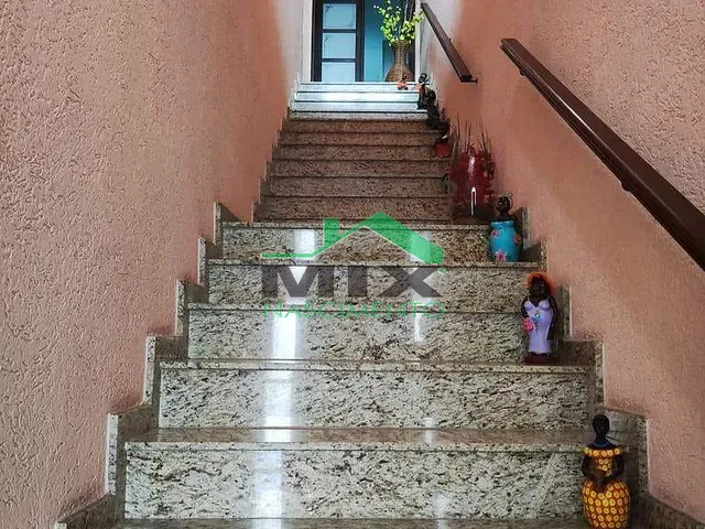 Sobrado com 330m² 3 quartos e 4 banheiros, à venda, no bairro Vila Moraes em São Paulo