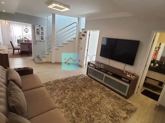 Sobrado com 170m² 3 quartos e 3 banheiros, à venda, no bairro Jardim das Industrias em São José dos Campos