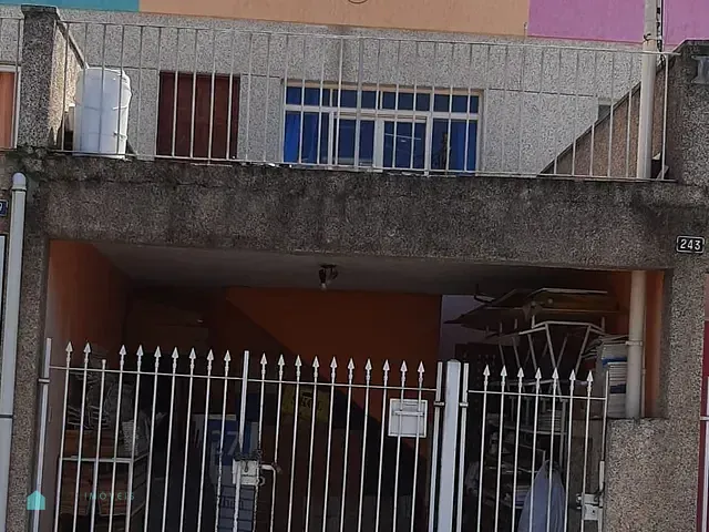 Sobrado 2 quartos e 2 banheiros, à venda, no bairro Vila Picinin em São Paulo