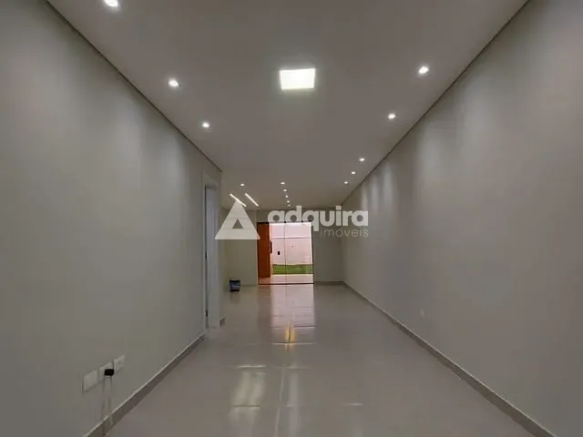 Sobrado com 124m² 3 quartos e 3 banheiros, à venda, no bairro Oficinas em Ponta Grossa