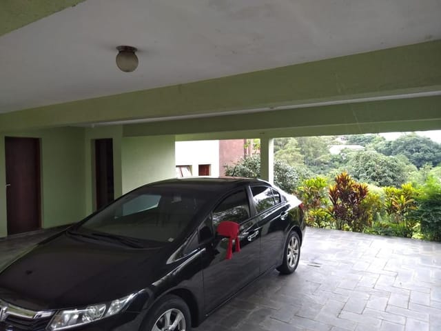 Sobrado com 1043m² 4 quartos e 4 banheiros, à venda, no bairro Granja Viana II em Cotia