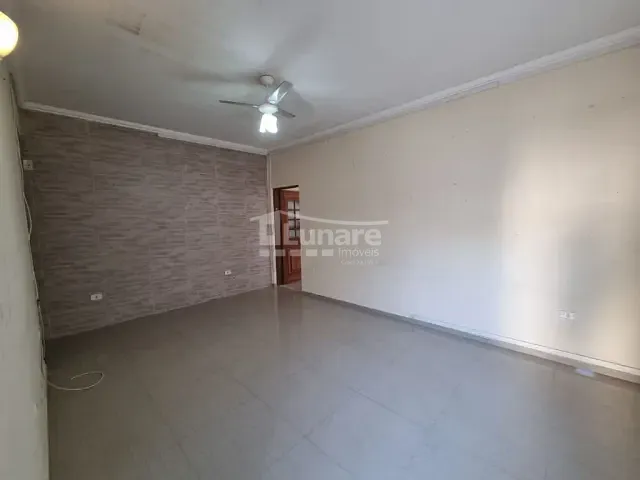 Sobrado com 333m² 3 quartos e 1 banheiro, à venda, no bairro Parque Morumbi em Mogi das Cruzes
