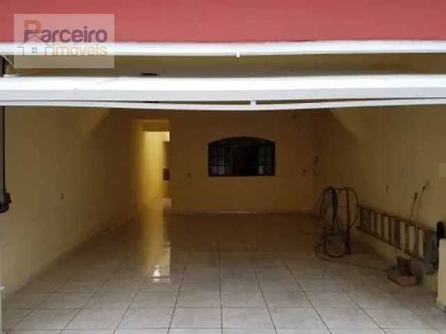 Sobrado com 195m² 2 quartos e 3 banheiros, à venda, no bairro Vila Costa Melo em São Paulo