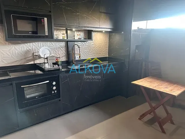 Sobrado com 90m² 2 quartos e 1 banheiro, à venda, no bairro Vila São Geraldo em São José dos Campos