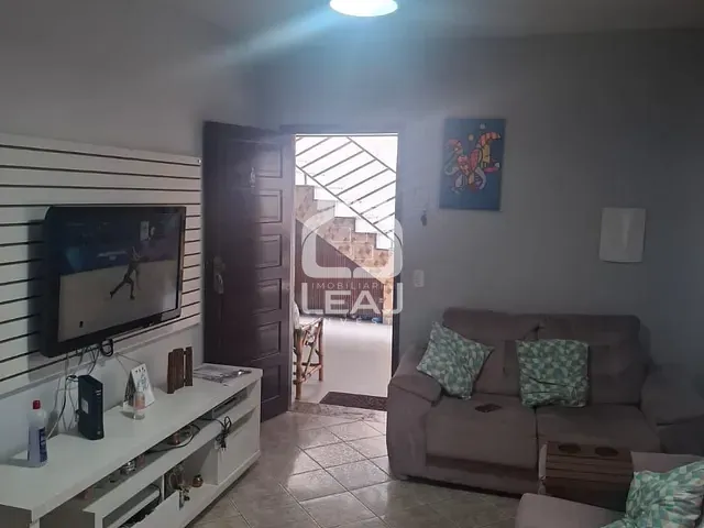 Sobrado com 160m² 3 quartos e 2 banheiros, à venda, no bairro Jardim Avenida em São Paulo
