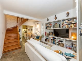 Foto do Sobrado-Sobrado para venda em Caxingui com 2 quartos, sendo 1 suíte, 107m²