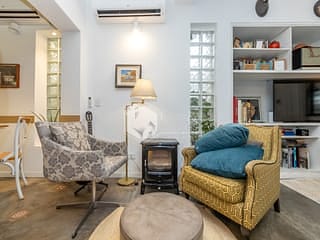 Foto do Sobrado-Sobrado para venda em Caxingui com 2 quartos, sendo 1 suíte, 107m²