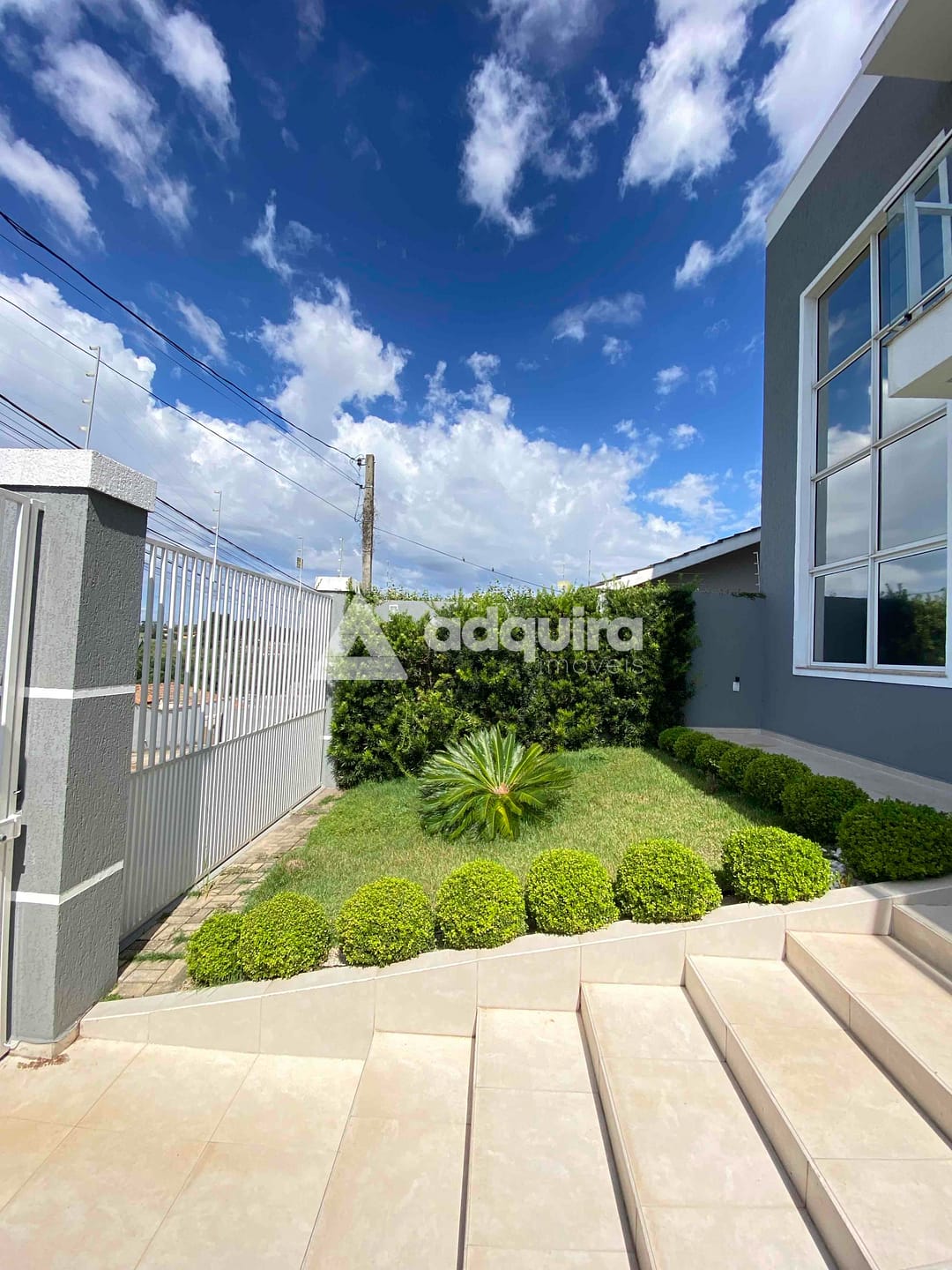 Sobrado, 3 quartos, 253 m² - Foto 2