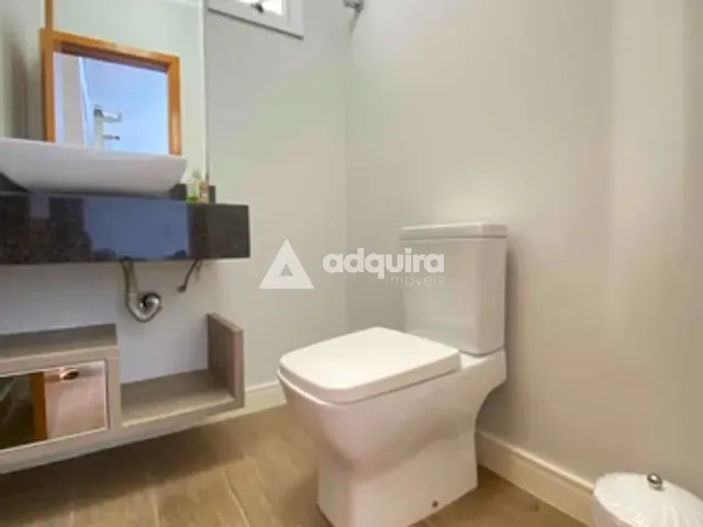 Sobrado com 360m² 3 quartos e 3 banheiros, à venda, no bairro Oficinas em Ponta Grossa