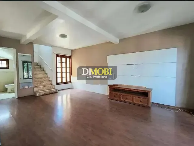 Sobrado com 200m² 3 quartos e 2 banheiros, à venda, no bairro Loteamento Jardim Timbaúva em Gravataí