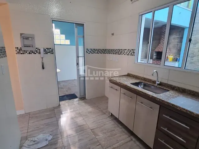Sobrado com 155m² 3 quartos e 2 banheiros, para alugar, no bairro Vila Brasileira em Mogi das Cruzes