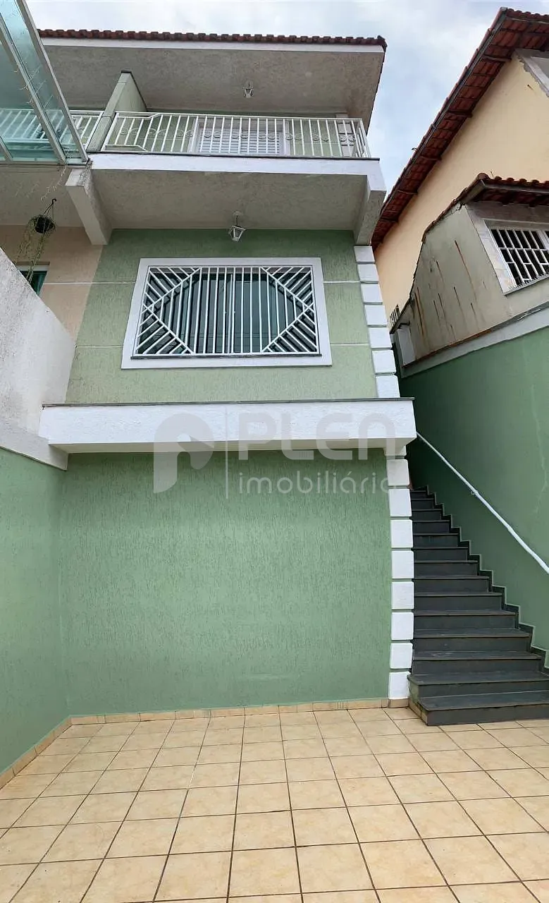 Casa de 3 quartos para alugar em Vila Isolina Mazzei, São Paulo