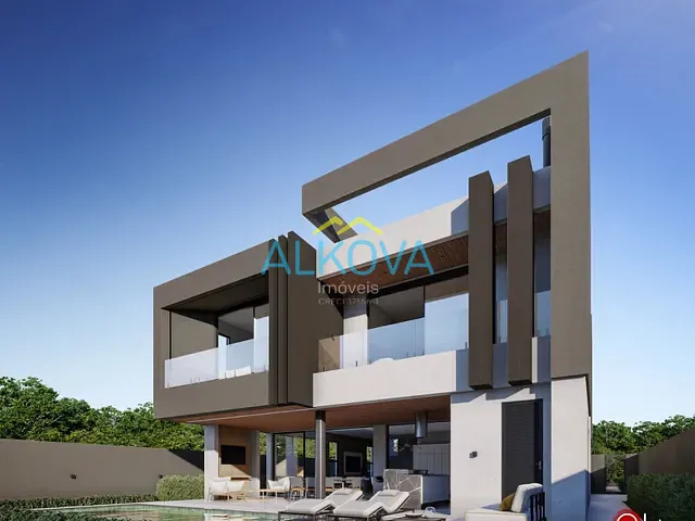 Sobrado com 483m² 5 quartos e 2 banheiros, à venda, no bairro Urbanova em São José dos Campos