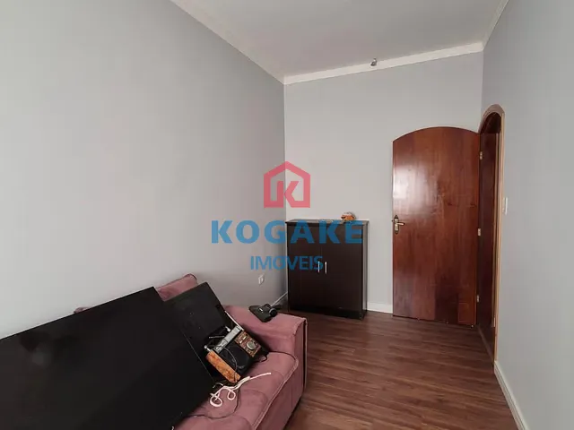 Sobrado com 137m² 3 quartos e 1 banheiro, à venda, no bairro Jardim Sul em São José dos Campos