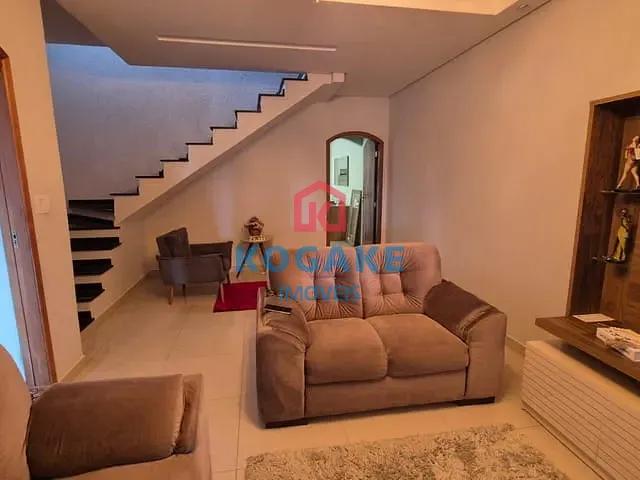 Sobrado com 137m² 3 quartos e 1 banheiro, à venda, no bairro Jardim Sul em São José dos Campos