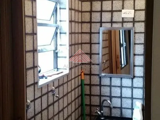 Sobrado com 280m² 2 quartos e 1 banheiro, à venda, no bairro Vila Mercedes em Mauá
