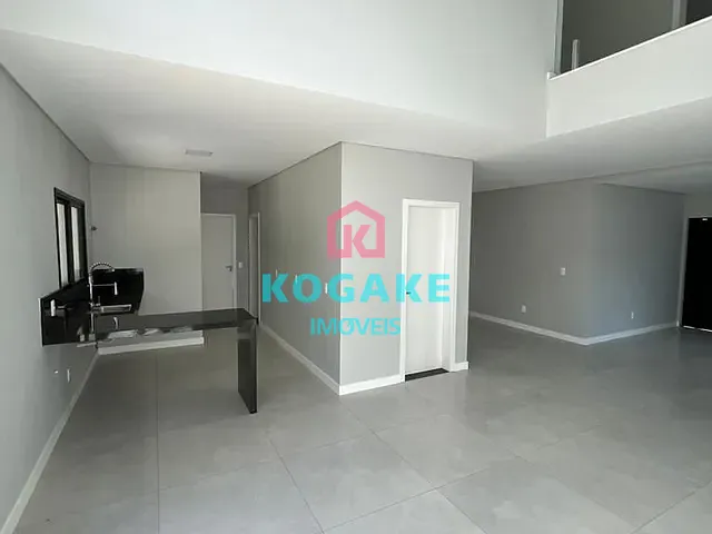 Sobrado com 360m² 3 quartos e 5 banheiros, à venda, no bairro Loteamento Verana em São José dos Campos