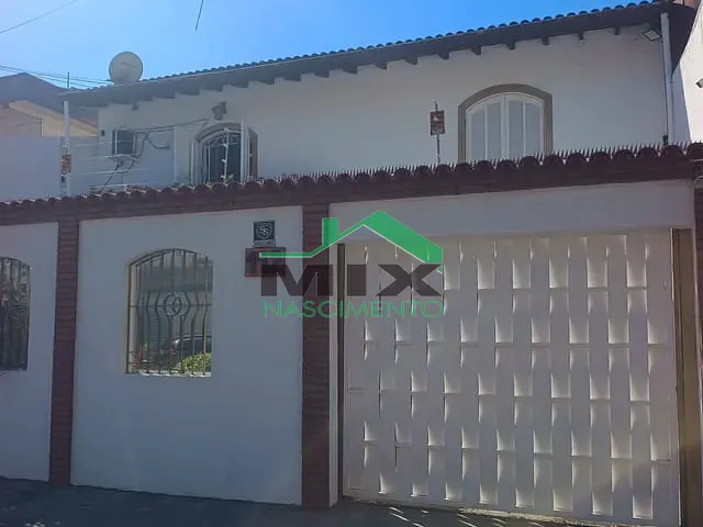 Sobrado com 250m² 6 quartos e 6 banheiros, à venda, no bairro Taboão em São Bernardo do Campo