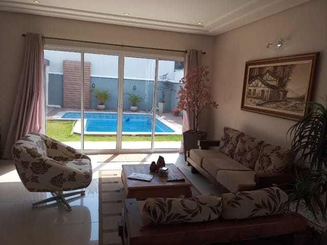 Foto do Sobrado - Belíssimo sobrado com 4 dormitórios, sendo 4 suítes à venda, 277 m² por R$ 1.800.000 - Urbanova - São José dos Campos/SP | RUSSI IMÓVEIS