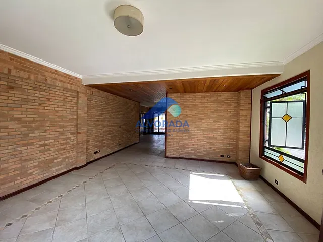 Sobrado 3 quartos e 1 banheiro, para alugar, no bairro Jardim Aquarius em São José dos Campos