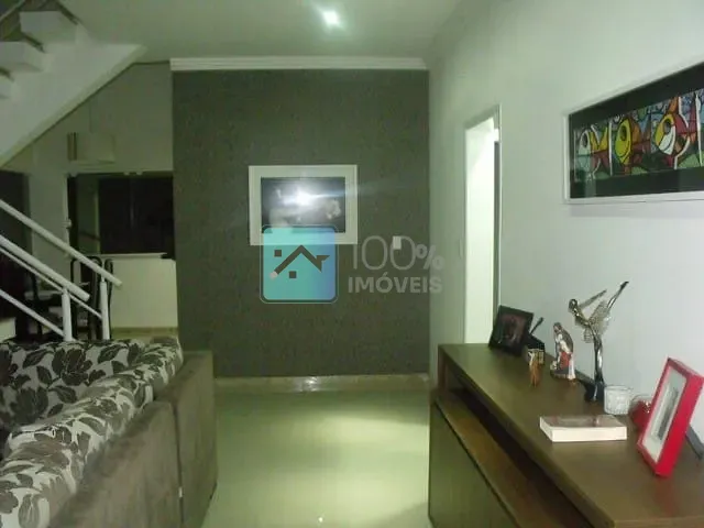 Sobrado com 250m² 4 quartos e 2 banheiros, à venda, no bairro Jardim Estoril em São José dos Campos