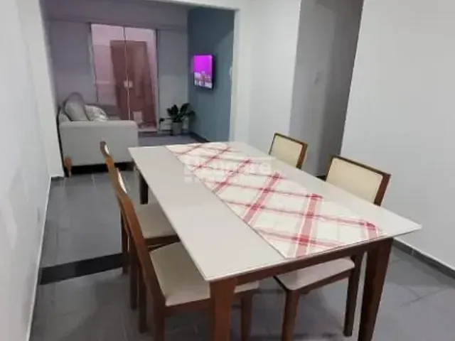 Sobrado com 110m² 4 quartos e 2 banheiros, à venda, no bairro Parque Santana em Mogi das Cruzes