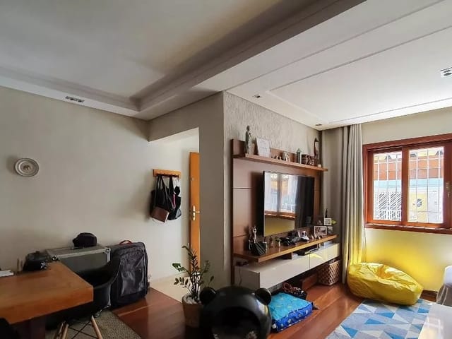 Sobrado com 220m² 4 quartos e 3 banheiros, à venda, no bairro Jardim da Glória em São Paulo