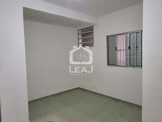 Sobrado com 370m² 1 quarto e 1 banheiro, à venda, no bairro Parque Independência em São Paulo