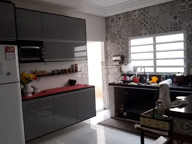 Sobrado com 144m² 2 quartos e 2 banheiros, à venda, no bairro Vila São Paulo em Mogi das Cruzes