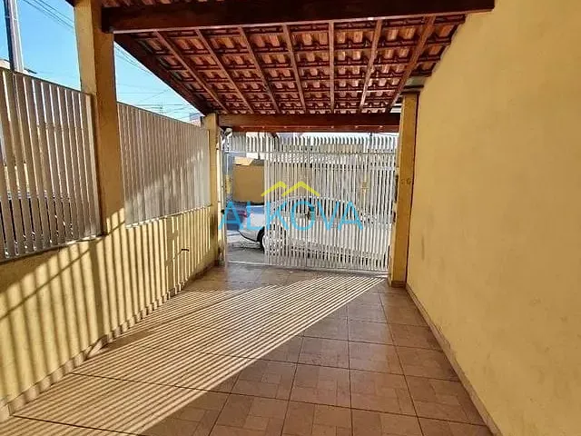 Sobrado com 150m² 4 quartos e 3 banheiros, à venda, no bairro Conjunto Residencial Dom Pedro II em São José dos Campos