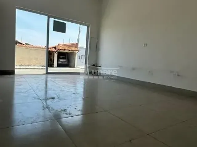 Sobrado com 700m² 2 quartos e 2 banheiros, à venda, no bairro Vila Lavínia em Mogi das Cruzes