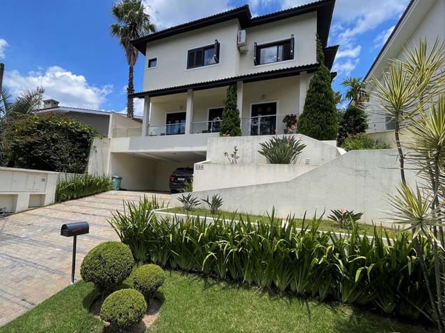 Sobrado com 750m² 4 quartos e 6 banheiros, à venda, no bairro Nova Higienópolis em Jandira