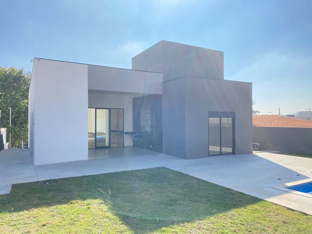 Foto do Sobrado - Sobrado à venda, 3 suítes, 4 banheiros, 5 vagas, 318m², Condomínio Lago do Sol- Quinta dos Angicos, Cotia, SP | Eleve Imóveis