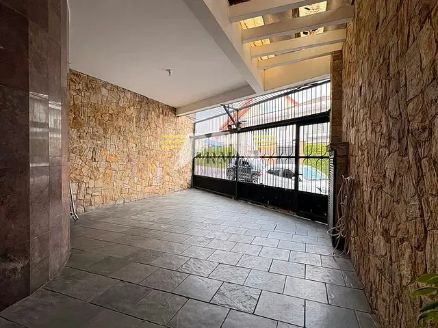Sobrado com 170m² 3 quartos e 4 banheiros, à venda, no bairro Jardim Piqueroby em São Paulo