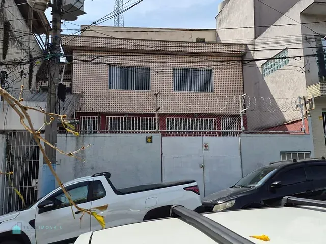 Sobrado com 200m² 5 quartos e 4 banheiros, à venda, no bairro Vila Bancária Munhoz em São Paulo