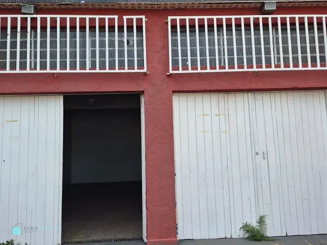 Sobrado com 200m² 5 quartos e 4 banheiros, à venda, no bairro Vila Bancária Munhoz em São Paulo