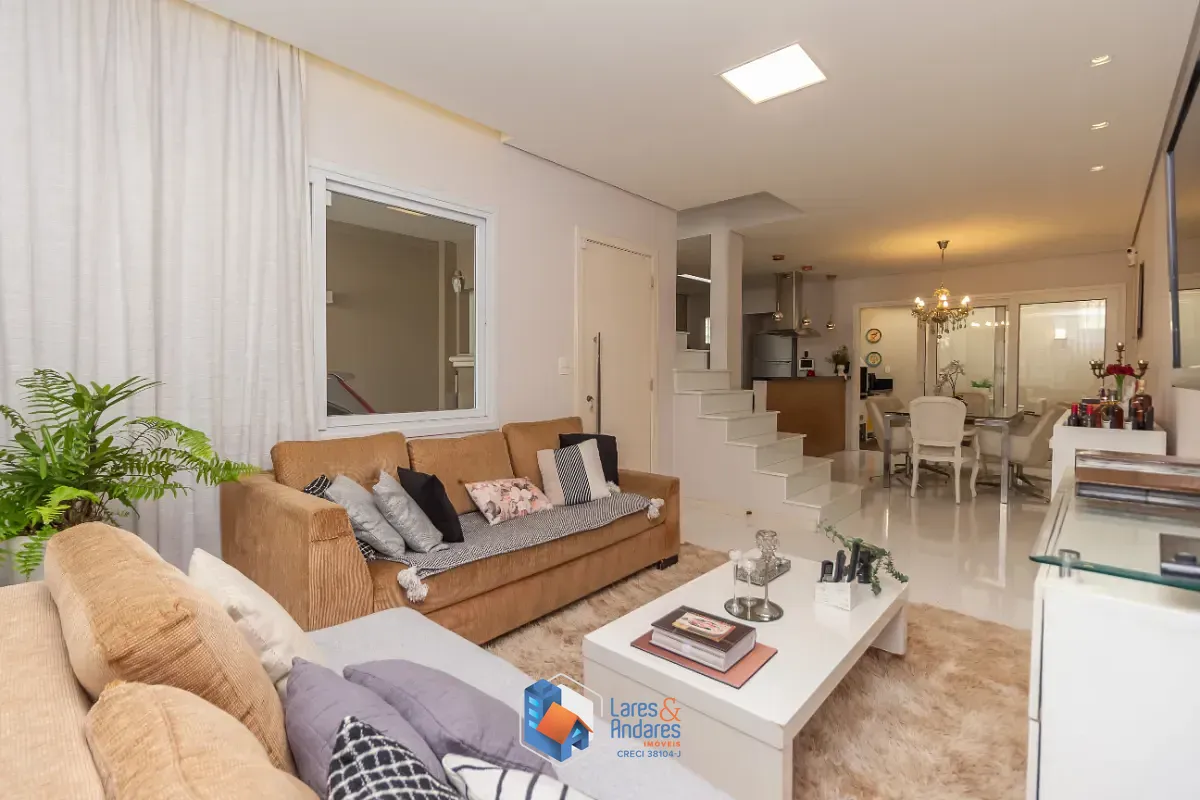 Sobrado, 3 quartos, 180 m² - Foto 1