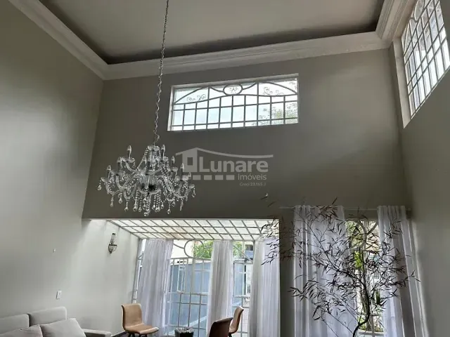 Sobrado com 500m² 5 quartos e 5 banheiros, à venda, no bairro Vila Oliveira em Mogi das Cruzes