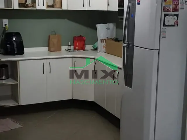 Sobrado com 125m² 3 quartos e 2 banheiros, à venda, no bairro Parque Gerassi em Santo André