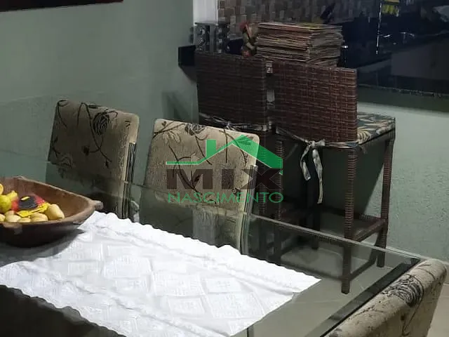 Sobrado com 125m² 3 quartos e 2 banheiros, à venda, no bairro Parque Gerassi em Santo André
