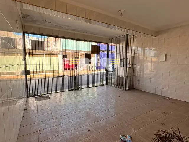 Sobrado com 180m² 4 quartos e 4 banheiros, à venda, no bairro Jardim Três Marias em São Paulo