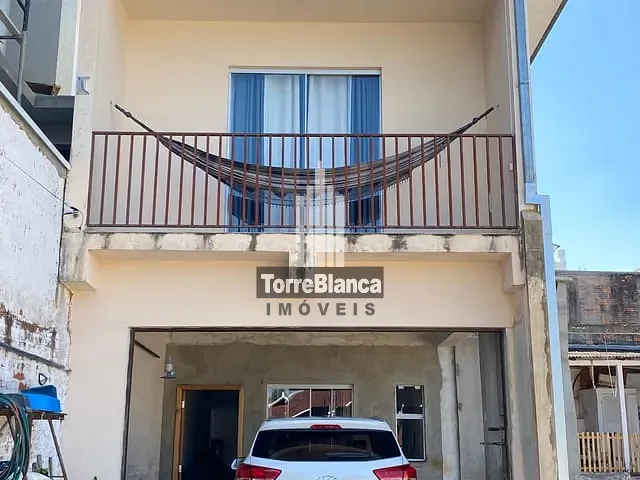 Sobrado com 228m² 3 quartos e 1 banheiro, à venda, no bairro Órfãs em Ponta Grossa