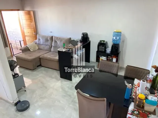 Sobrado com 228m² 3 quartos e 1 banheiro, à venda, no bairro Órfãs em Ponta Grossa