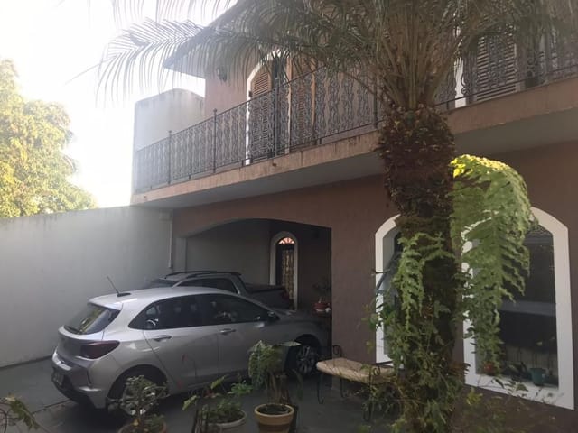Foto do Sobrado - Sobrado com 5 dormitórios à venda, 221 m² por R$ 780.000,00 - Jardim Estoril - São José dos Campos/SP | RUSSI IMÓVEIS