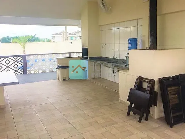 Sobrado com 194m² 3 quartos e 3 banheiros, à venda ou para alugar, no bairro Urbanova em São José dos Campos