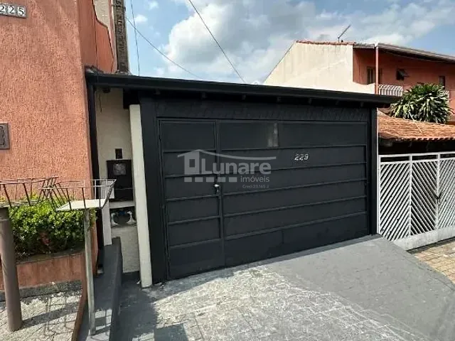 Sobrado com 200m² 3 quartos e 1 banheiro, à venda, no bairro Jardim Esperança em Mogi das Cruzes